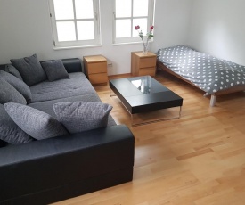 Studio - Erdgeschoß in München