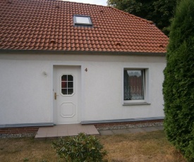 Charming Apartment in Wischuer with Private Terrace