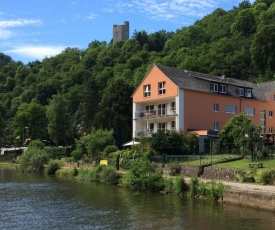 Haus am Fluss