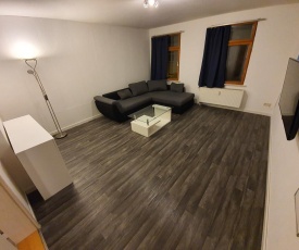 2 Zimmer Wohnung neben der Burg