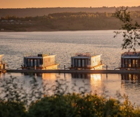 Hausboote Marina Mücheln