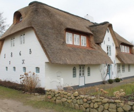 Haus Föhr - Ferienwohnung Up de Warft