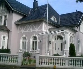 Villa Flora