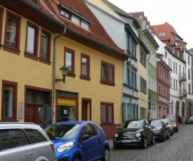 Haus Mayla